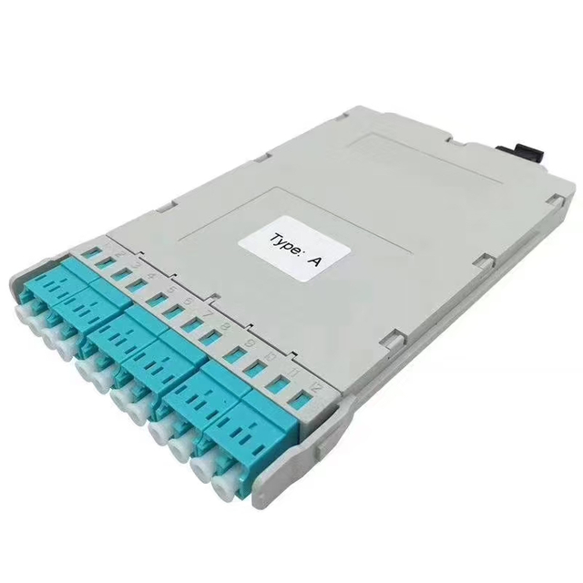 ZORA 1U 144 Cores แผงแพทช์ไฟเบอร์ออปติกที่สิ้นสุดล่วงหน้า MPO